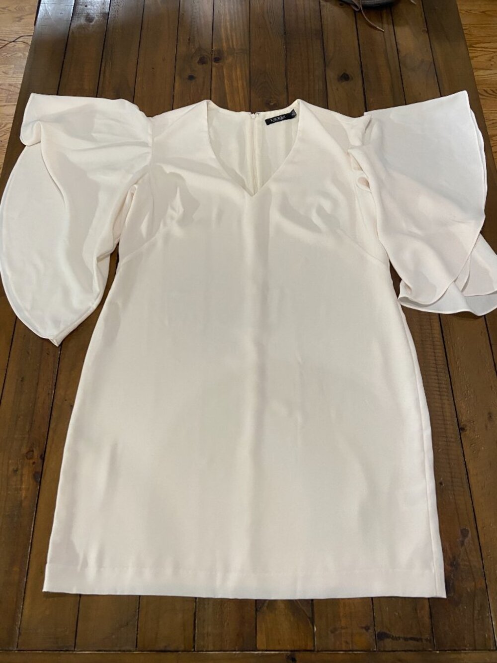 Lauren Ralph Lauren Yaira Ruffle Sleeve Dress - Cream - 18 - EUC - Picture 8 of 9